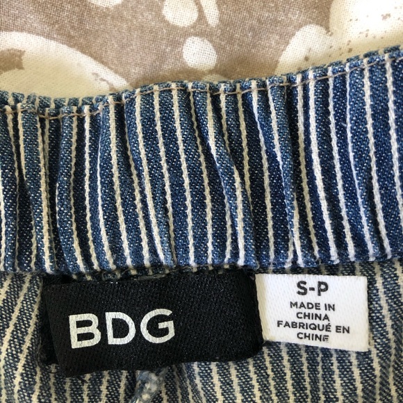 Cute striped women’s shorts - Picture 4 of 4